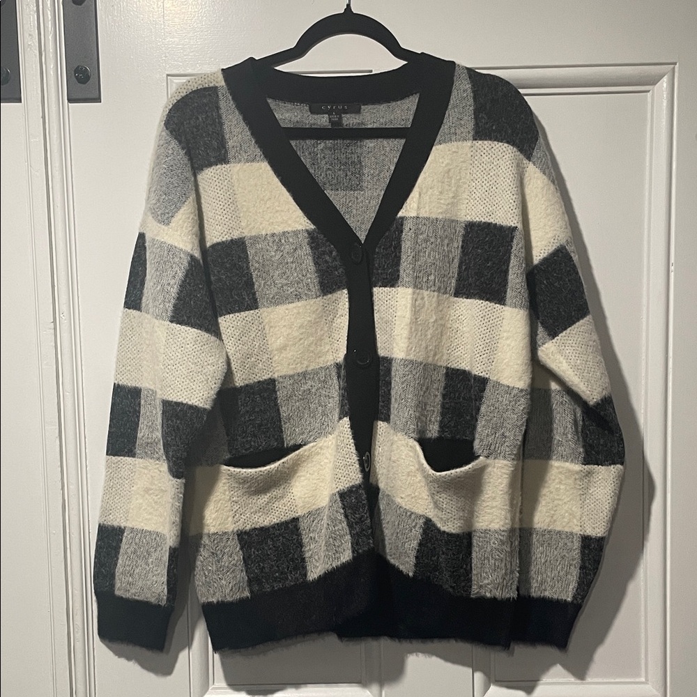 Cyrus Monochrome Knit Top